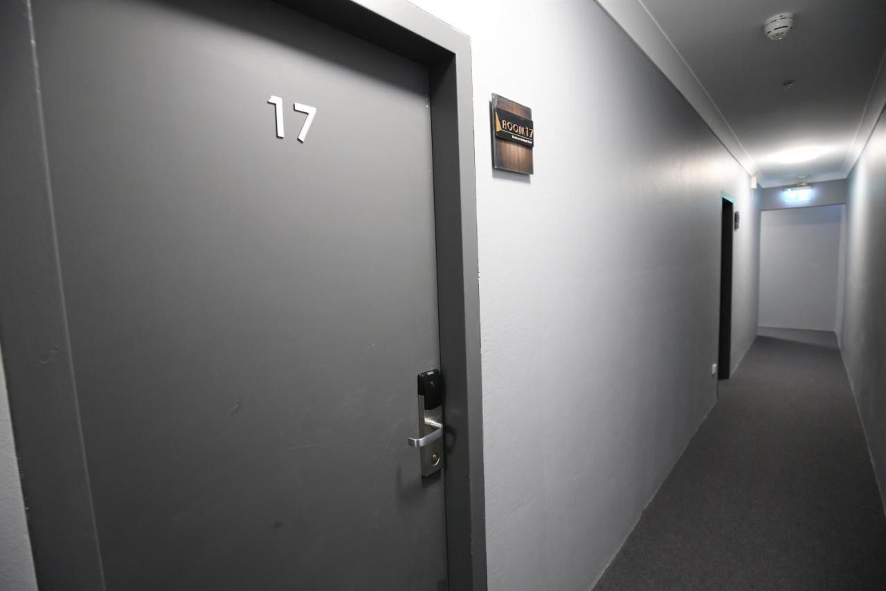 ニュータウン バジェット ホテル シドニー エクステリア 写真